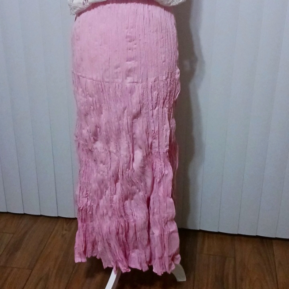 EZBA Broomstick Maxi Skirt NEW W / TAGS